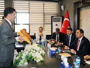 Gaziantep Ekmeği İle Farklı İllerin Ekmekleri Karşılaştırıldı