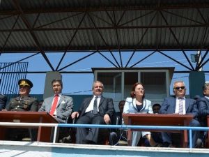 Adilcevaz’da 19 Mayıs Coşkusu