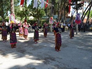 19 Mayıs Kula’da Da Coşkuyla Kutlandı