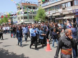 HDP Adana Ve Mersin İl Başkanlığına Yapılan Saldırı