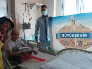 Kanser Hastası Çocukların İlacı: Moral