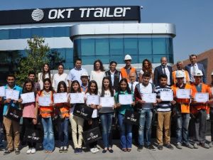 Aydınlı Gençler Bayramlarını Geleceklerini Planlayarak Kutladı