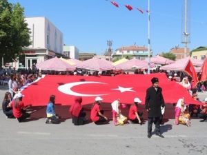 19 Mayıs Gördes’te Coşkuyla Kutlandı