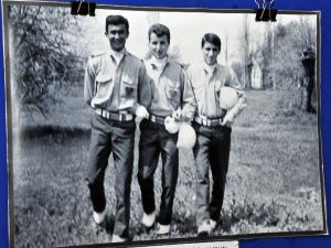 Başkan Yılmaz’a Mezun Olduğu Liseden Fotoğraf Sürprizi