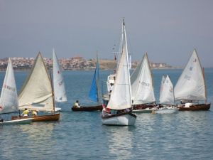Ayvalık Dingi Festivali İle Renklendi