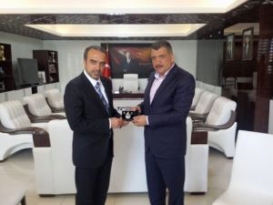 Diyarbakır Milletvekili İçten, Gürkan’ı Ziyaret Etti