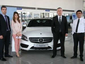 Gelecek Otomotiv Mercedes-benz’in Yeni Otomobillerini Tanıttı
