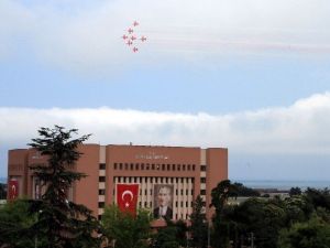 Türk Yıldızları Samsun Semalarında