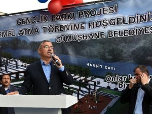 Milli Savunma Bakanı Yılmaz Gümüşhane’de