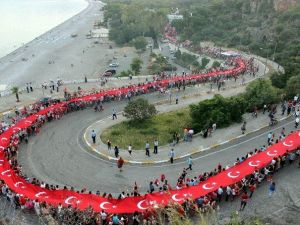 Antalya’da 19 Mayıs Fener Alayı Ve Sıla Konseri