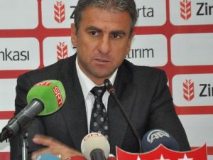 Hamzaoğlu: "Oyuncumu Öyle İttirmesi Zoruma Gitti"