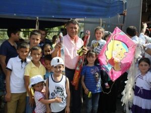 Erzin’de Uçurtma Şenliği