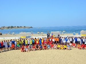 Seferihisar’da Uluslararası Çocuk Futbol Turnuvası