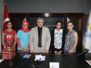 Büyükşehir’den Eğitime Ödüllü Destek