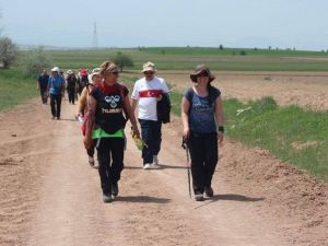 6.bünyan Dostları Anneler Günü Doğa Yürüyüşü Yapıldı