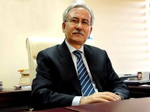 BÜ Rektörü Kaplan Yüzyılın Türk Şairlerini Anlattı