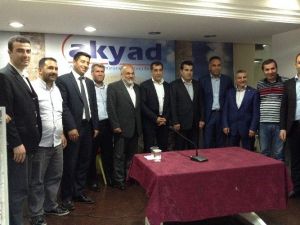 Akyad’dan Konferans