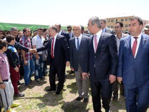 Sarıkamış’ta Karaurgan Karakucak Güreşleri Yapıldı