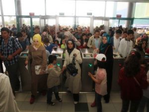 Kitap Fuarı Rekora Doymuyor: 101. 751 Ziyaretçi