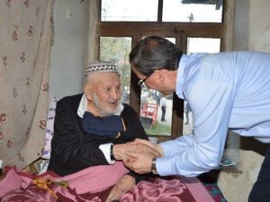 AK Parti’ye Katılımlar Sürüyor