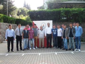 Ayvalık Mesleki Ve Teknik Anadolu Lisesi Avrupa Yolunda