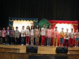 “Bilmeceler Gülmeceler” İsimli Gölge Oyunu Beğeni Kazandı