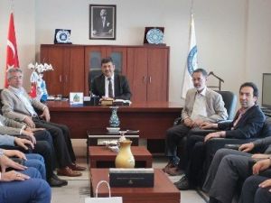 MÜSİAD Konya’dan Rektör Sade’ye Hayırlı Olsun Ziyareti