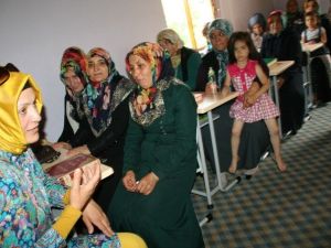 AK Parti Zonguldak Milletvekili Emine Çift Devreklilerle Buluştu