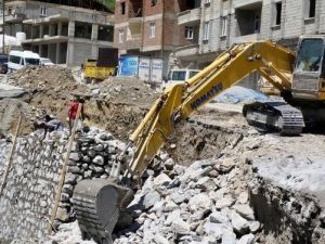 Hakkari Belediyesi’nden Hummalı Çalışma