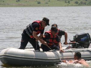 Bozüyük İtfaiyesinden Dodurga Barajında Arama Kurtarma Tatbikatı