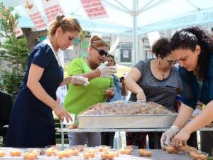 Mersin’de Sağlık Çalışanları Greve Başladı