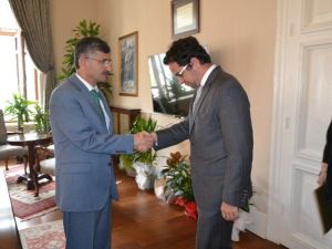 Macaristan’ın İstanbul Başkonsolosu Balazs Hendrich Vali Bektaş’ı Ziyaret Etti