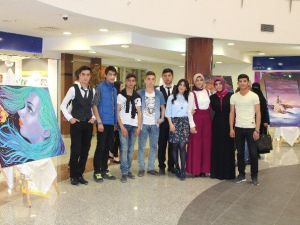 Yakutiye Güzel Sanatlar Lisesi Öğrencilerinden Resim Sergisi