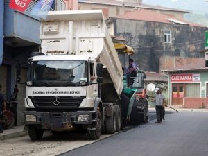 Geyve’de Asfalt Çalışmaları Alifuatpaşa’da Başladı