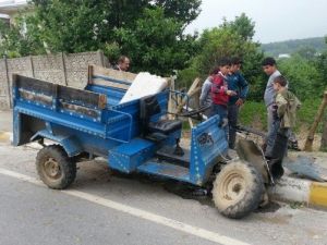 Sakarya’da Pat Pat Kazası: 3 Yaralı