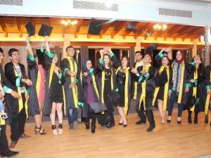 Kahta Fen Lisesi Öğrencileri Mezuniyet Gecesi Düzenledi