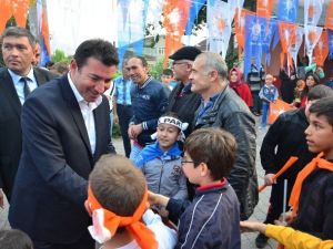 AK Parti Heyetine Mithatpaşa Mahallesi’nde Coşkulu Karşılama