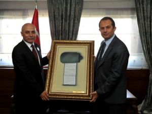 Tapu Kadastro Müdürü Serdar, Vali Taşyapan’ı Makamında Ziyaret Etti