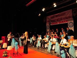 Şarkılarla Engelleri Kaldırdılar