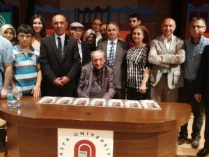 Ünlü Şair Cemal Safi Amasyalılarla Buluştu