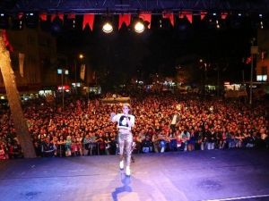 Atiye’den Konser Özçekimi