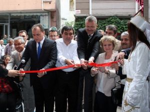 Karacabey Milli Eğitim Müdürlüğü’ne Yeni Bina