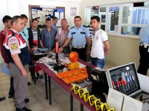 Nizip’te Trafik Haftası Etkinliği