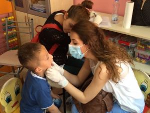 Öğrencilere Ücretsiz Diş Fırçası Ve Macun