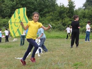 Uçurtma Şenliği Düzenlendi
