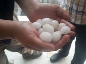 Kastamonu’da Dolu Yağışı Hayatı Felç Etti