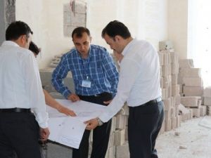 Dr. Öztürk, Yeni Devrekani Devlet Hastanesini Ziyaret Etti