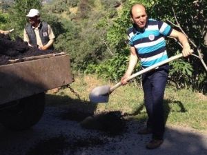 Köşk Belediyesi Bozuk Yollara El Attı