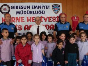 Giresun’da Karne Hediyesi Polis Amcadan
