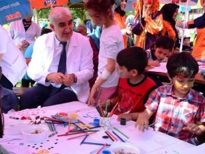 DÜ’de Hasta Çocuklar İçin Bahar Şenliği Düzenlendi